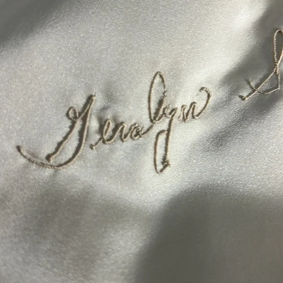 Samuel Spritser Furs Elegant Cream Fur Coat Size M/L - Picture 10 of 16